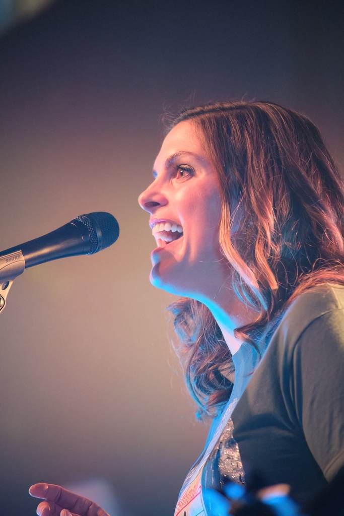 Jeannine Del Pizzo, M.D. (vocals/percussion)